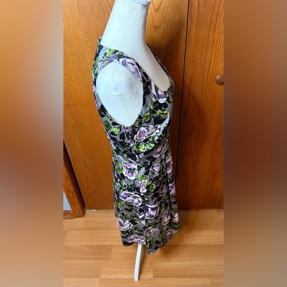 NWT Apt 9 Gray Floral Size 6 Fit And Flare Sleeveless Dress Belt Not Included - Picture 2 of 16